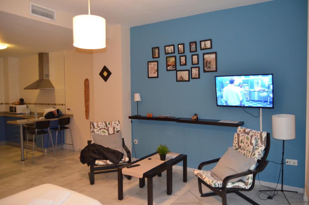 Apartamentos Canasteros Málaga Dış mekan fotoğraf