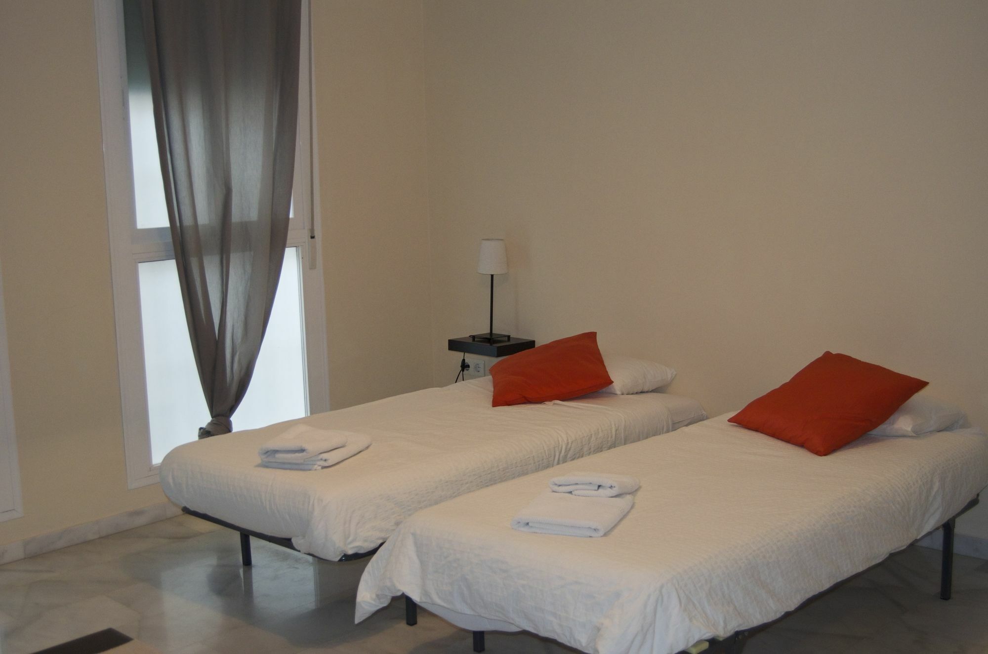 Apartamentos Canasteros Málaga Dış mekan fotoğraf